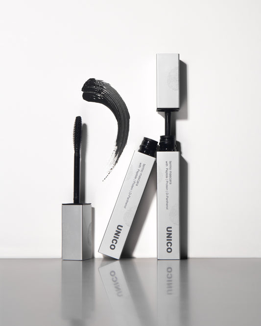 BLACK TERMO MASCARA with peptides