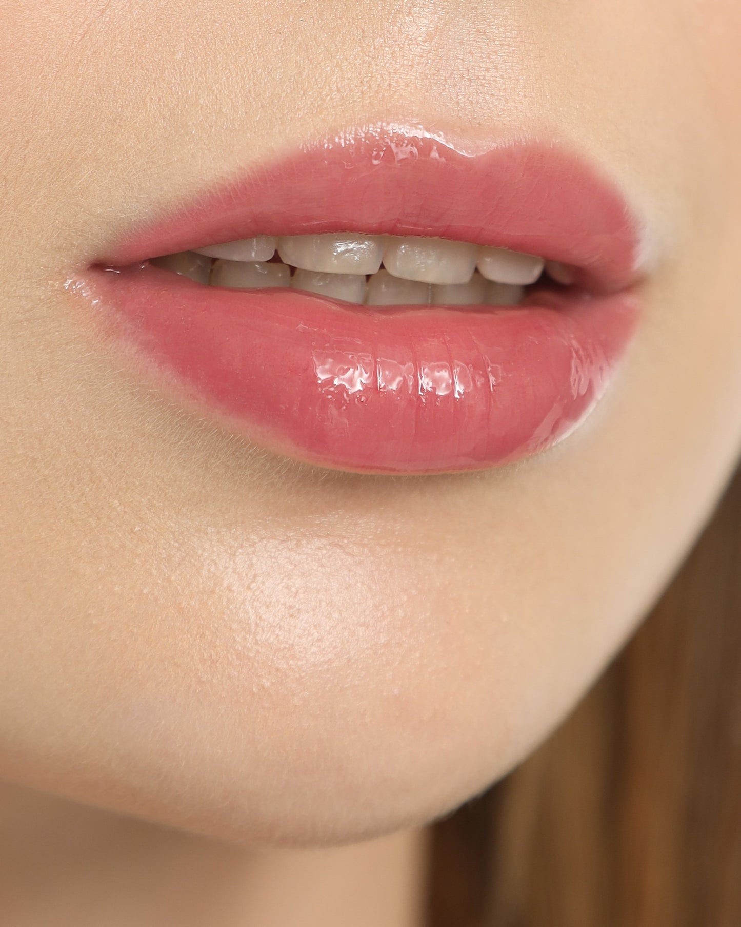 LIP GLOSS with menthol FLIRT