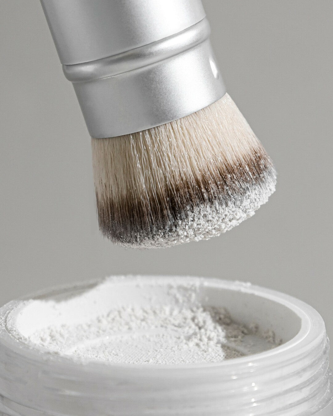 KABUKI BRUSH