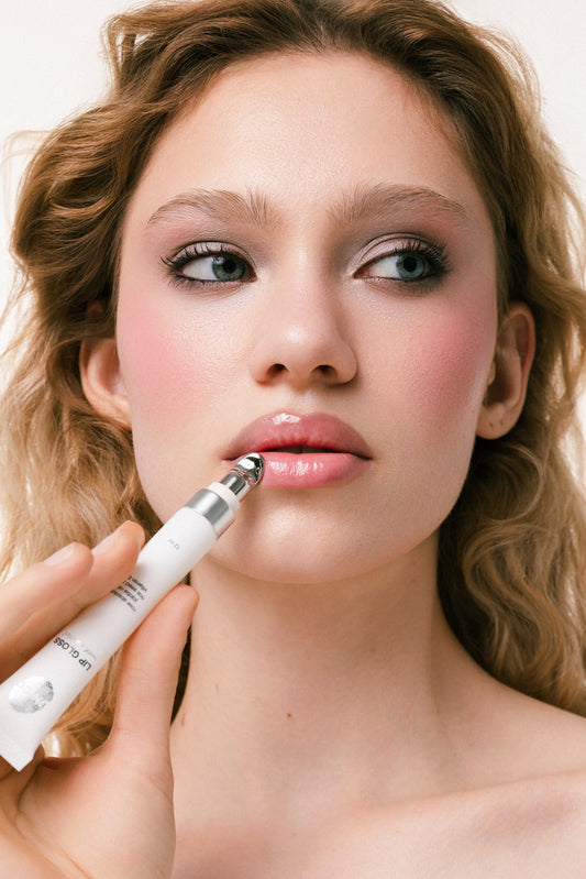 MULTITASKER & LIP GLOSS