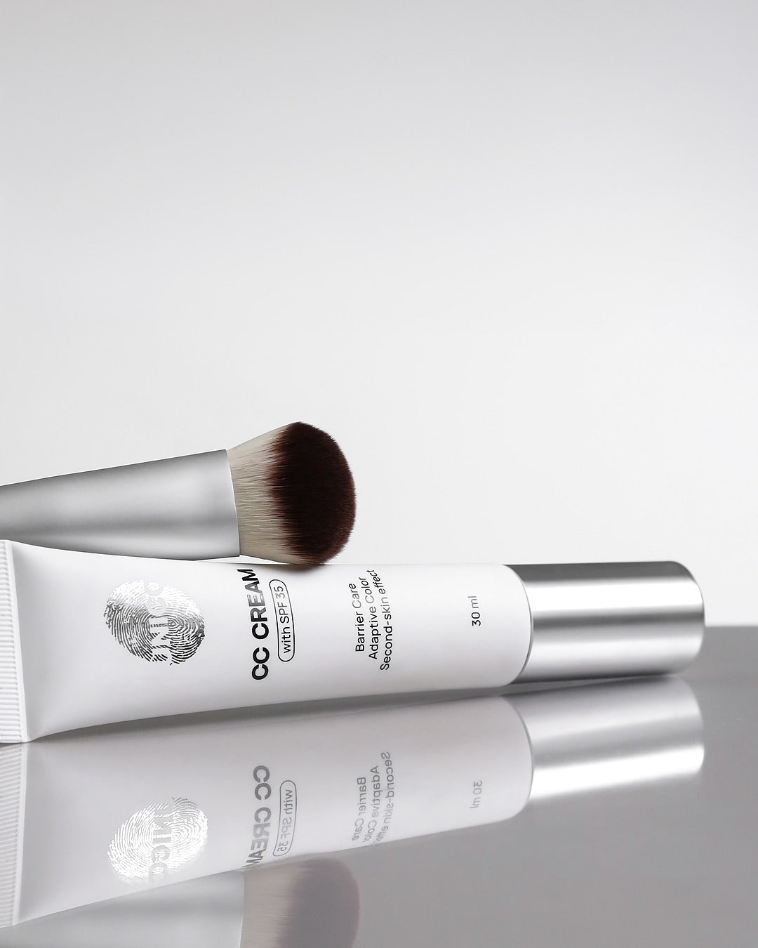 MAKEUP BRUSH Flawless foundation