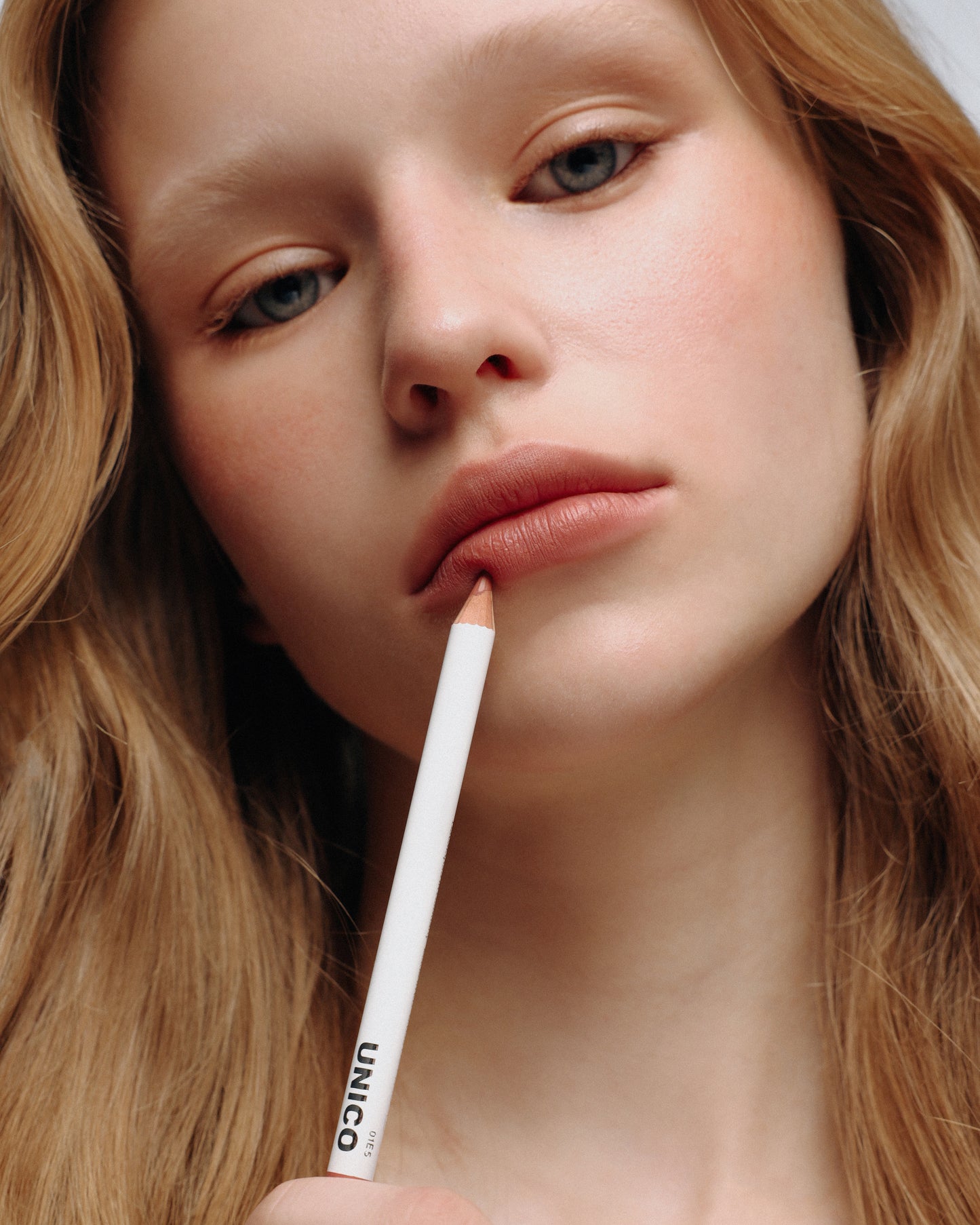 LIP PENCIL with peptides NAKED